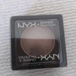 NYX baked eyeshadow #22